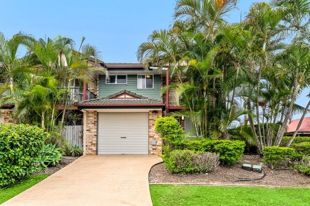 26/8 Honeysuckle Way, QLD 4116