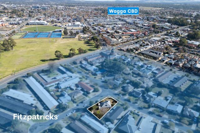 30 Higgins Avenue, NSW 2650