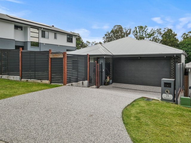 71 Tanzanite Street, QLD 4110