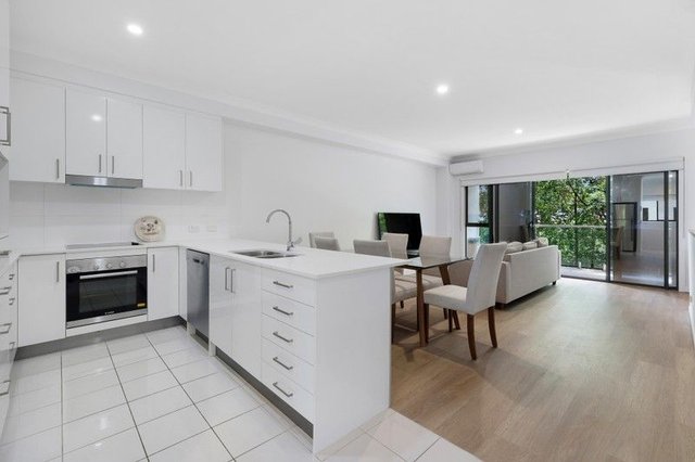 17/1 Mervyn Thomas Drive, QLD 4212