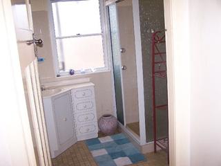 Bathroom (2009-07-08)