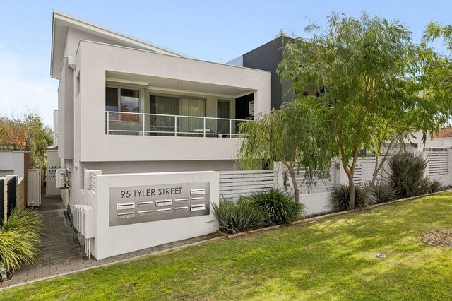 4/95 Tyler Street, WA 6060