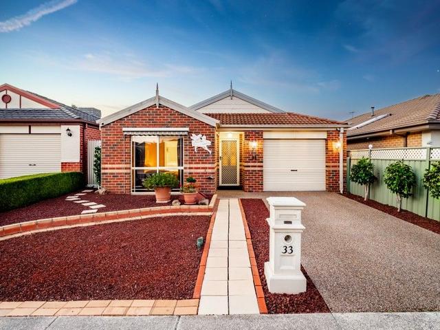 33 Francis Crescent, VIC 3910