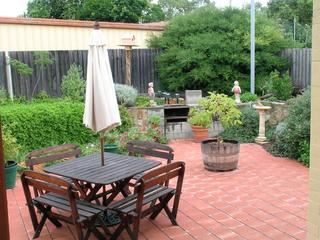Back Garden (2005-03-24)