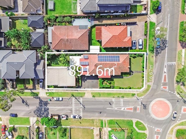 66 Simmat  Avenue, NSW 2200