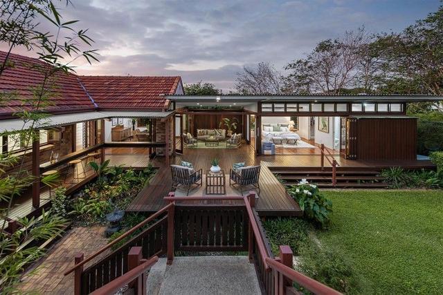 42 Newcastle Street, QLD 4103
