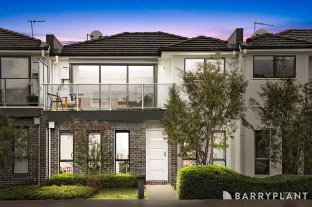 34 The Lakes Boulevard, VIC 3752