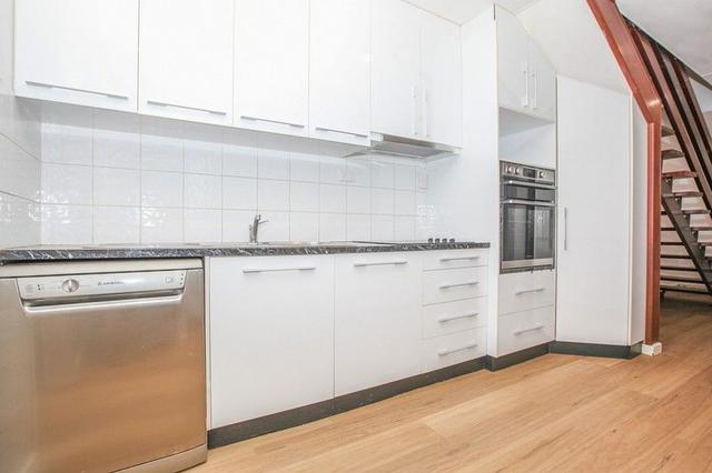 4 Peter Way, WA 6722