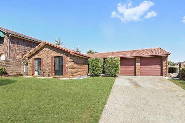12 Chateau Street, QLD 4034