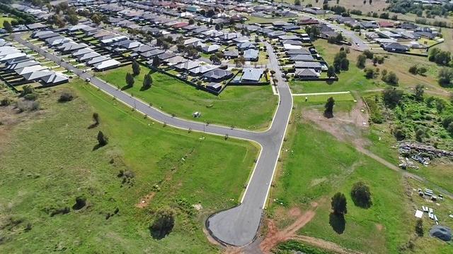 1301 - 1325/null Mornington Heights, NSW 2380