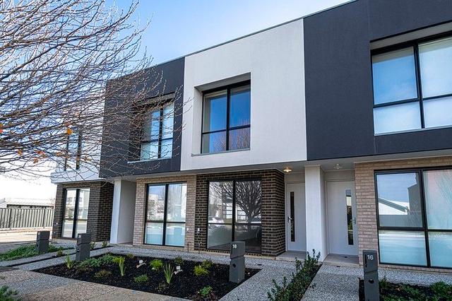 18 Hill Smith Boulevard, SA 5011