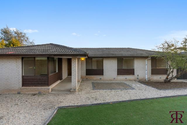 4 Alfred Hill Drive, ACT 2615