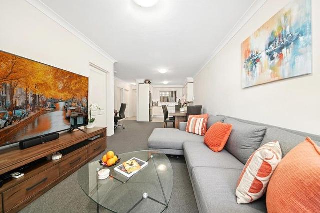 2/8-10 Revesby Place, NSW 2212