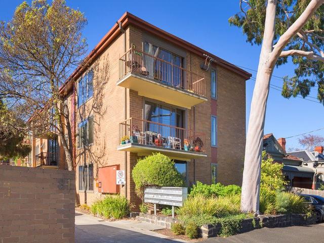9/81 Alfred Crescent, VIC 3068