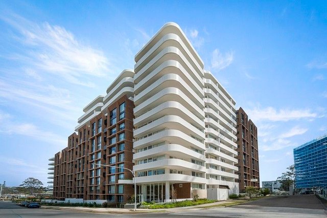 1014/21 Spurway Drive, NSW 2153