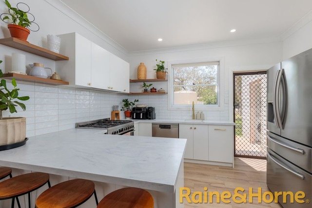 118 Merilba Street, NSW 2821