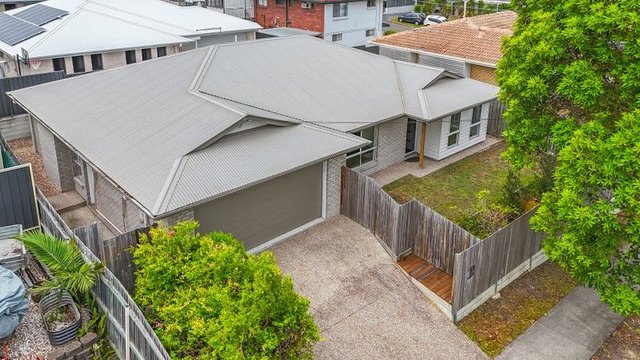33 Cambridge Drive, QLD 4161