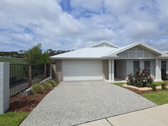 10 Birkdale Circuit, NSW 2540