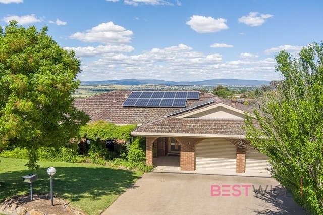 11 Dunrossil Crescent, NSW 2795