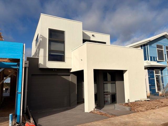 27 Litoria Drive, VIC 3336