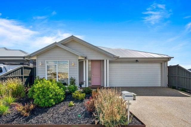 22 Dunkerrin Ave, VIC 3437