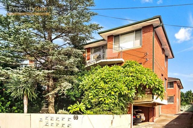 2/69 Dudley Street, NSW 2196