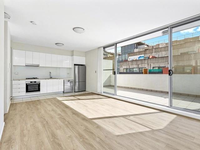 8/23 Lambert Street, NSW 2050