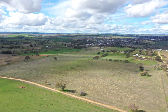 Cemetery Road, NSW 2587