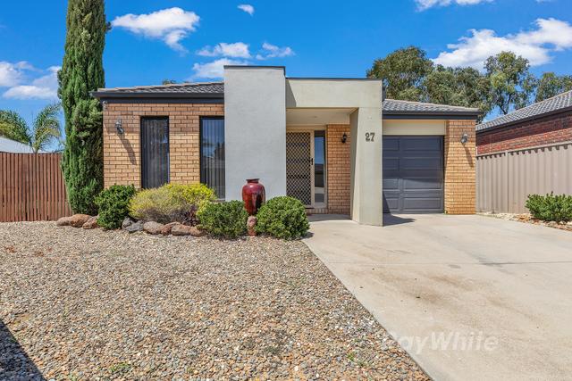 27 Struve Court, VIC 3564