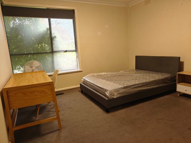Room 2 / 8 Naomi Ct, VIC 3153