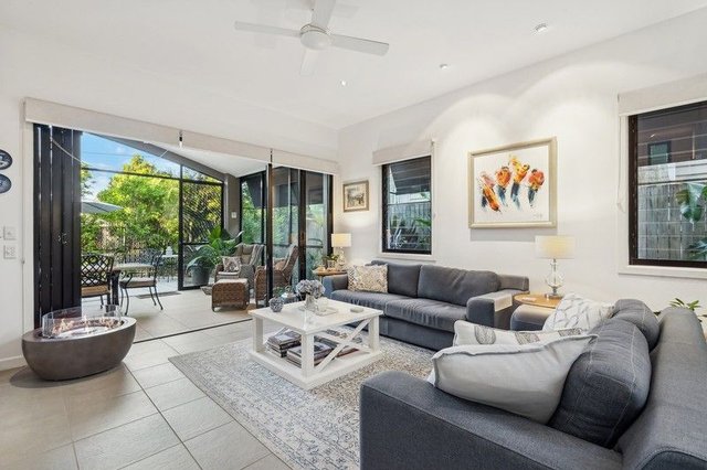 61 Hargreaves Avenue, QLD 4068