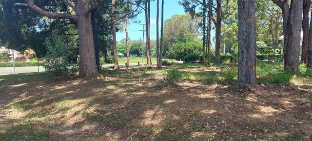 2 Hamilton Pde, QLD 4184