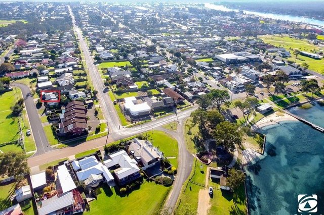 3/7 Main  Road, VIC 3880