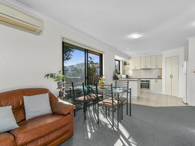2/8 Walker Street, TAS 7172