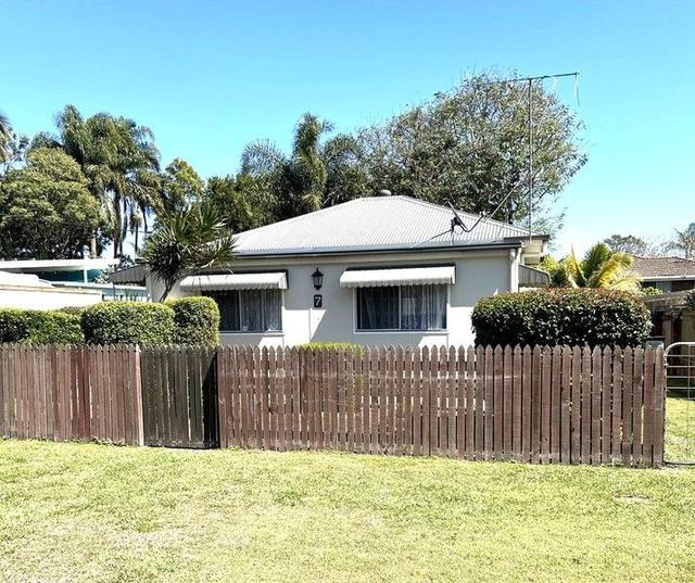 7 Sampson Street, QLD 4508