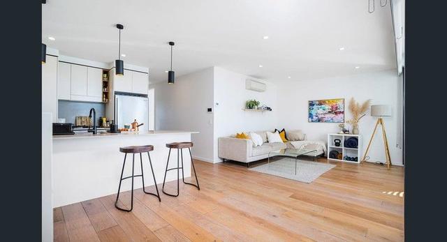 709/13-15 Haig Street, QLD 4225