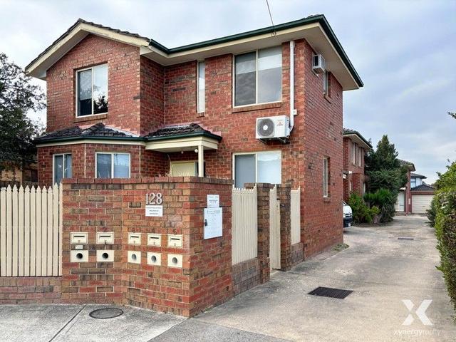 1/128 Kanooka Grove, VIC 3168