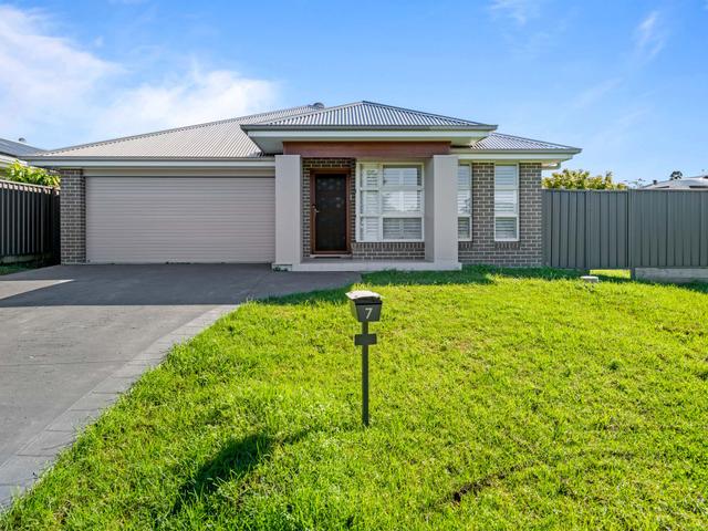 7 Pateman Place, NSW 2259