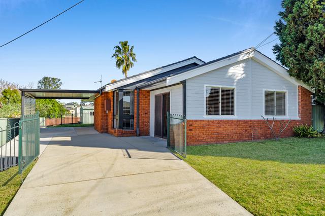 33 Wellington Street, NSW 2571