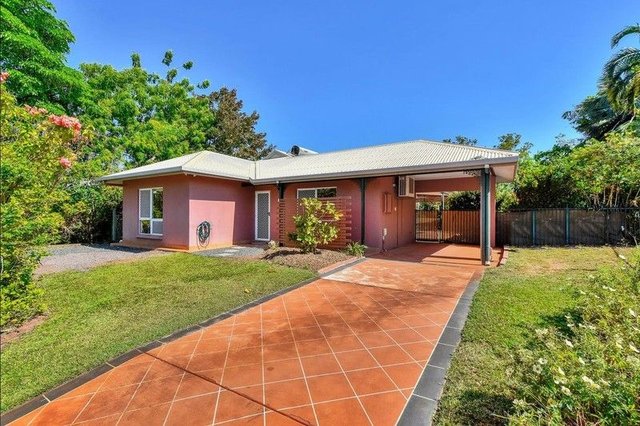 18 Rosebery Drive, NT 0832