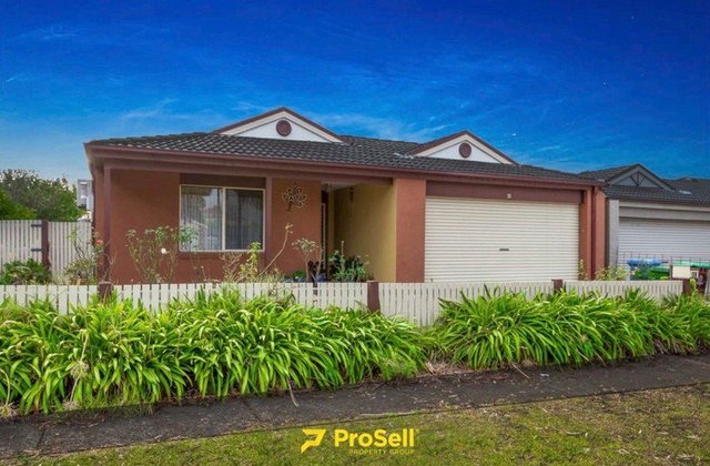 25 Raffindale Crescent, VIC 3977
