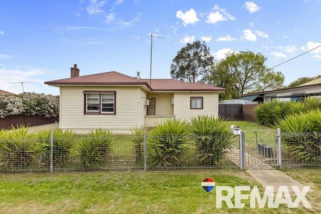 7 Gloucester  Street, NSW 2663