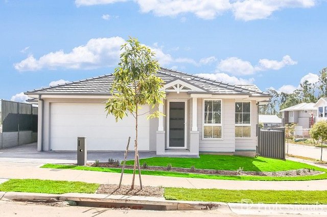 34 Burton Drive, NSW 2573