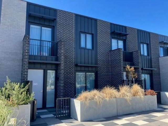 242/220 Chapel Road, VIC 3173