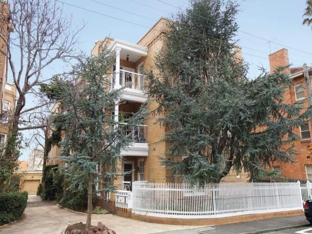 4/56 Walsh Street, VIC 3141