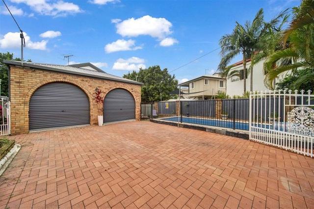 4 Thompson Crescent, QLD 4019