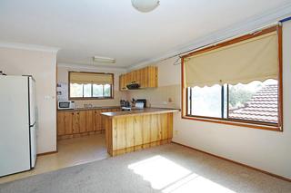 Kitchen & Dining