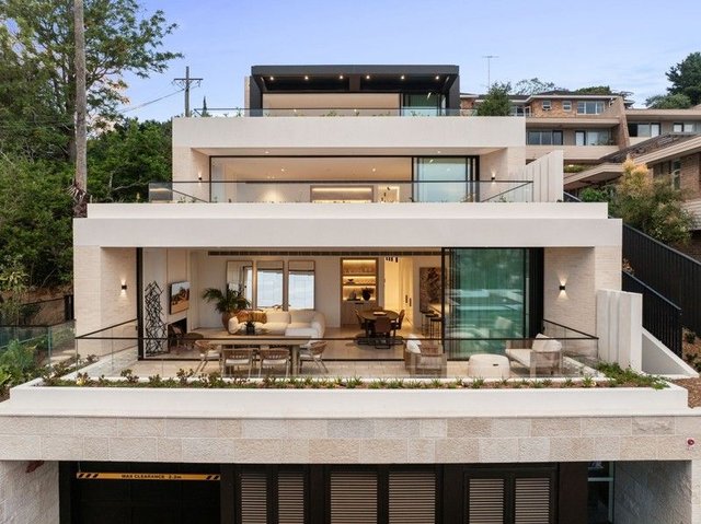 1/8 Warringah Road, NSW 2088