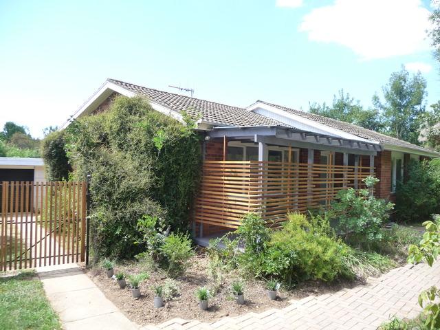 89 Caley Crescent, ACT 2604
