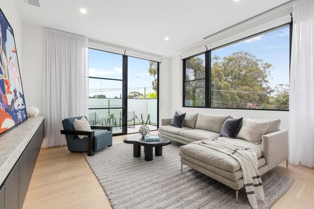 1/2 Ross Street, VIC 3078